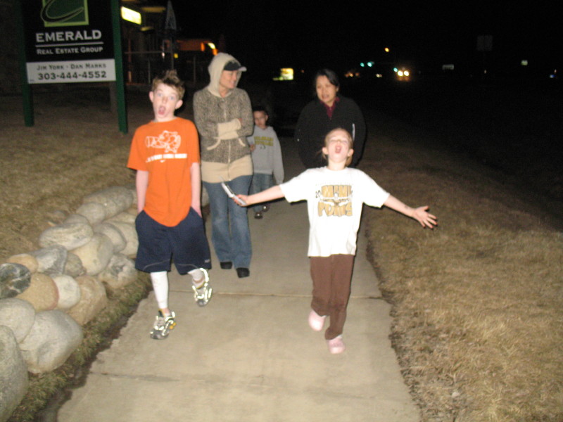 Click on image to return to index img_2271.jpg